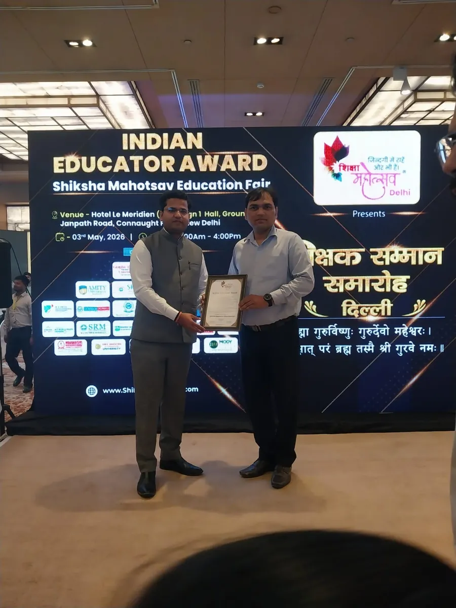 Career Platform educator honoured with the Indian Educator Award at Hotel Le Meridien, New Delhi